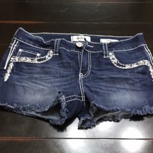 Day trip Virgo Shorts